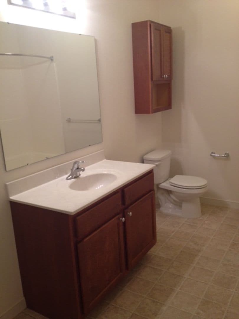 Shippensburg Apartment: 100 Deerfield Lane