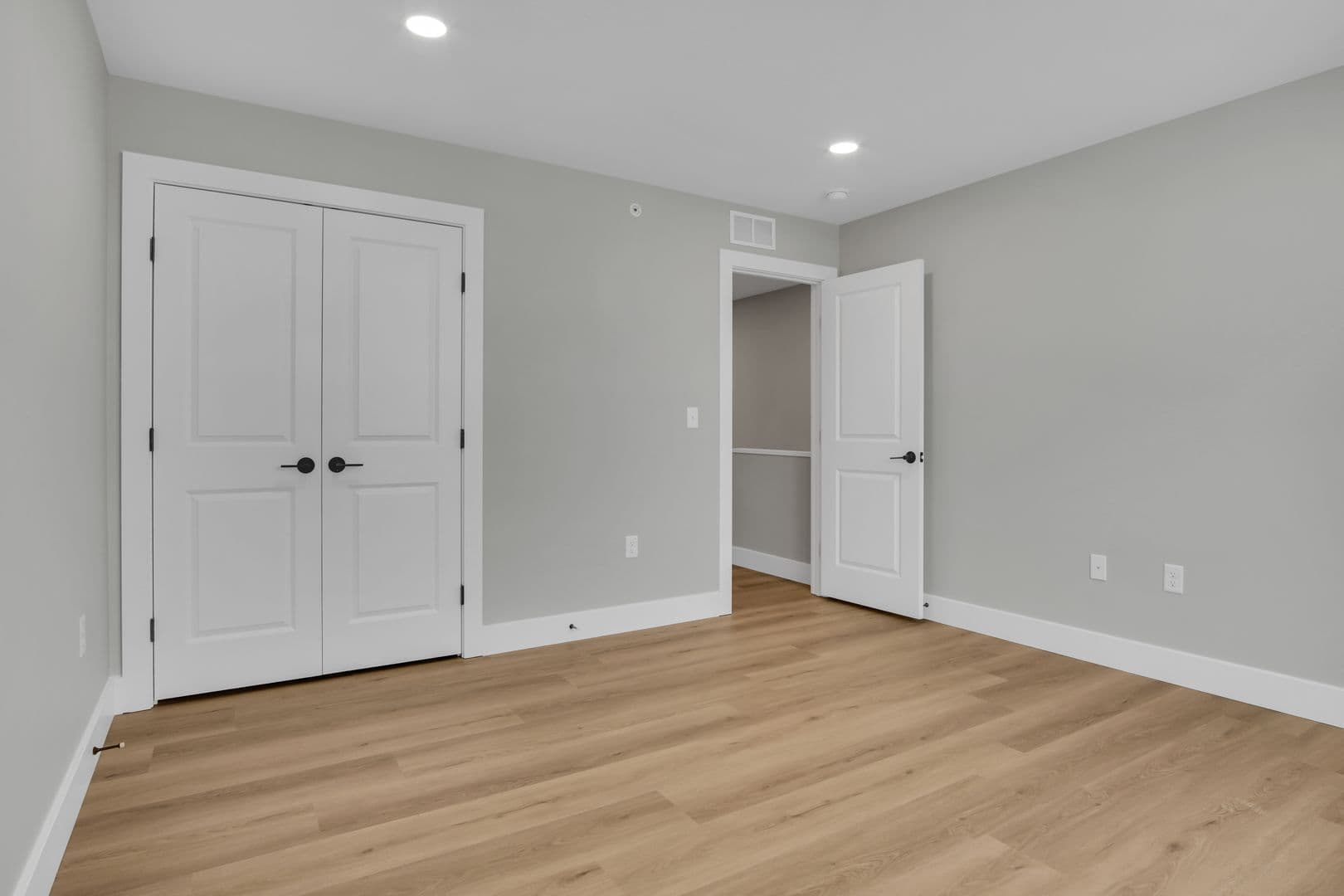 Manheim Townhome: Fruitville Pike
