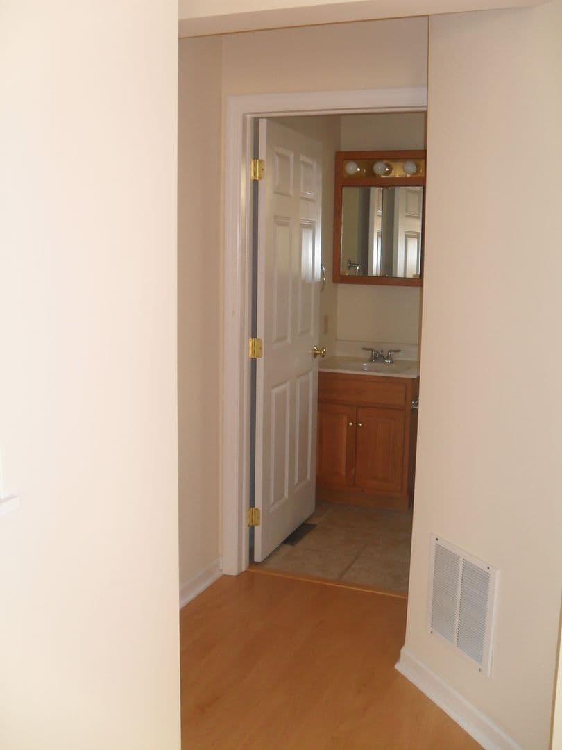 State College Apartment: 1051 Teaberry Lane