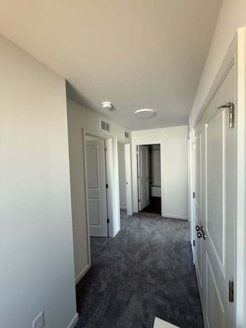 Elizabethtown Apartment: N. Conifer Dr.