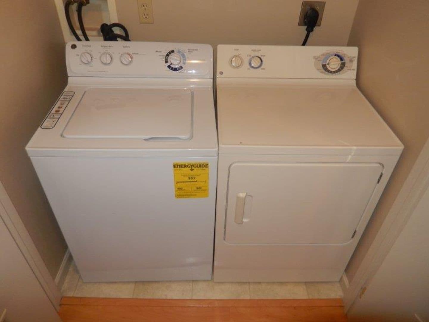 State College Apartment: 1051 Teaberry Lane