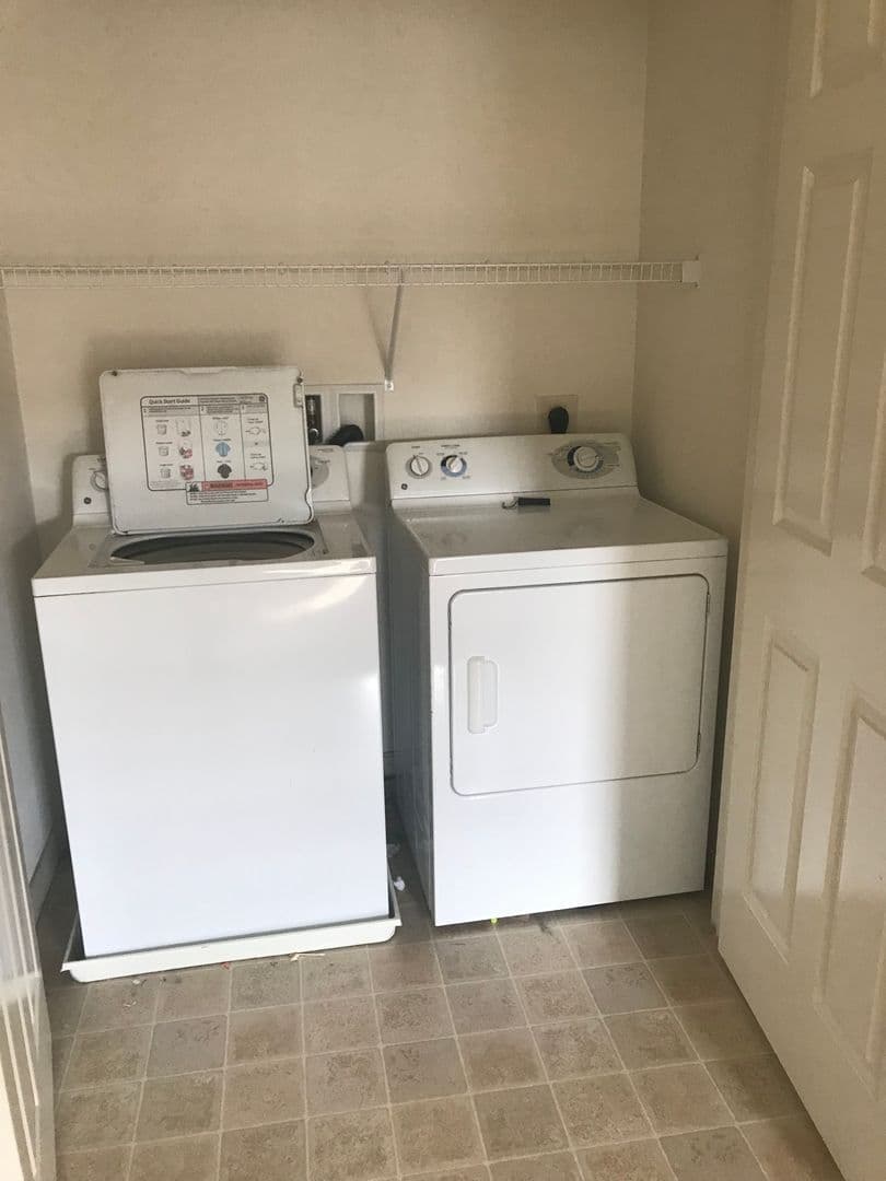 Shippensburg Apartment: 100 Deerfield Lane