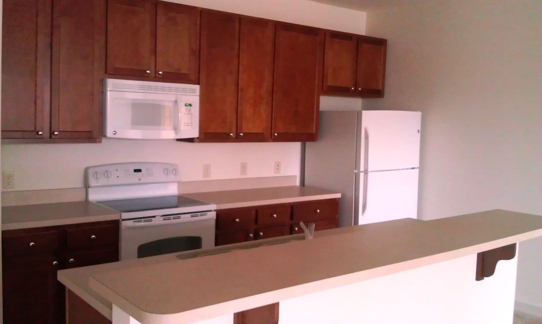 Shippensburg Apartment: 100 Deerfield Lane
