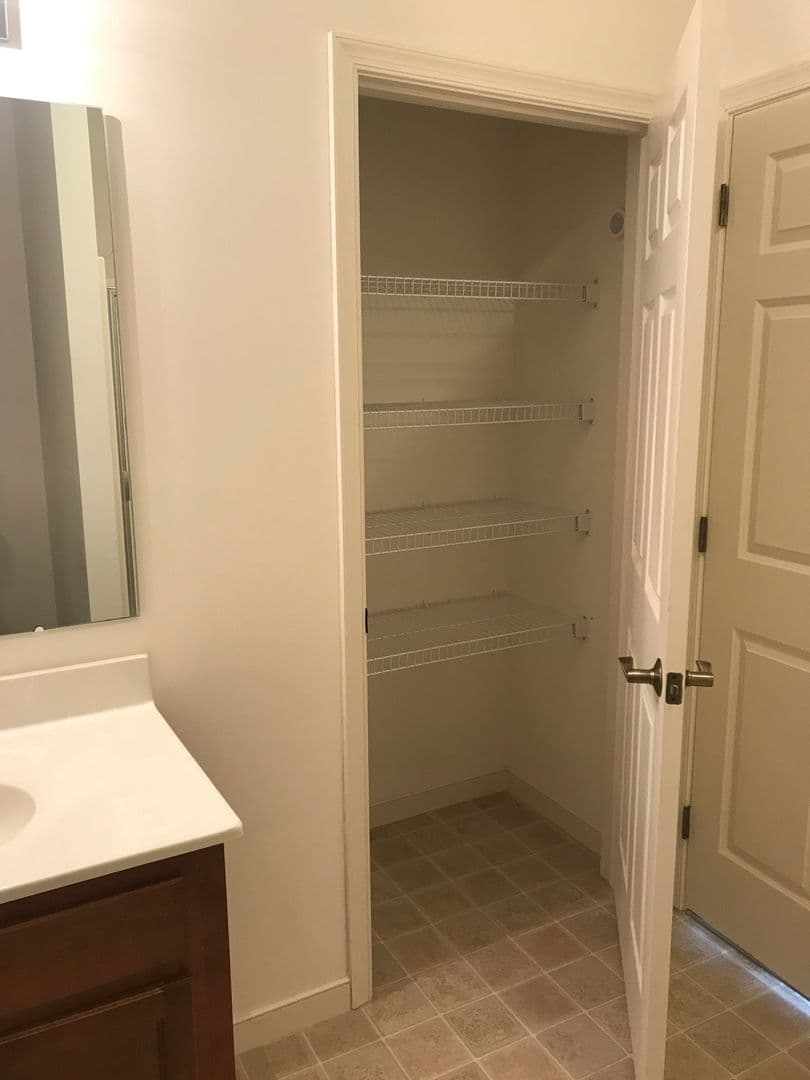 Shippensburg Apartment: 100 Deerfield Lane