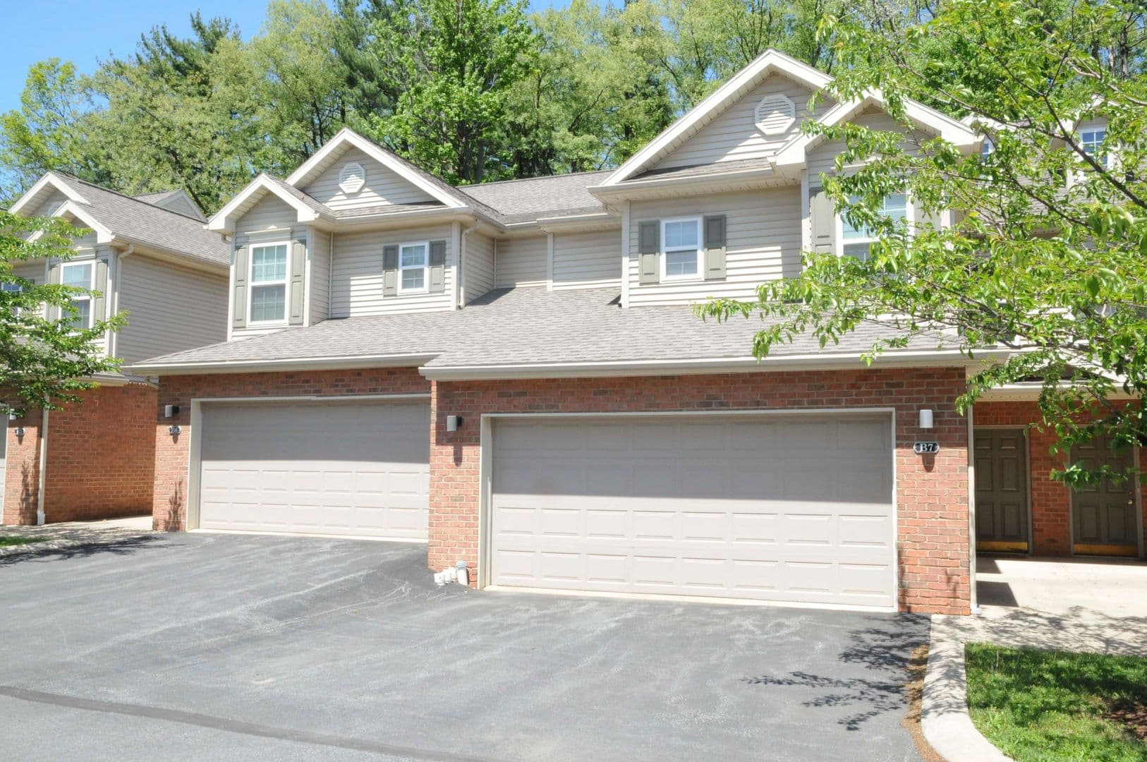 State College Apartment: 1051 Teaberry Lane