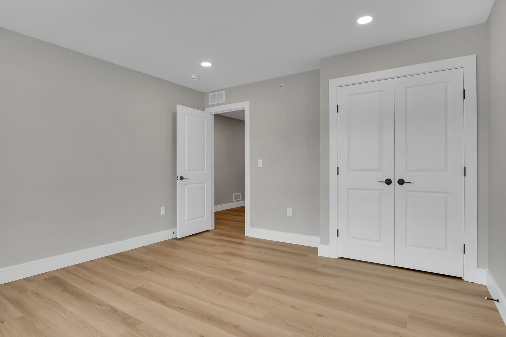 Manheim Townhome: Fruitville Pike