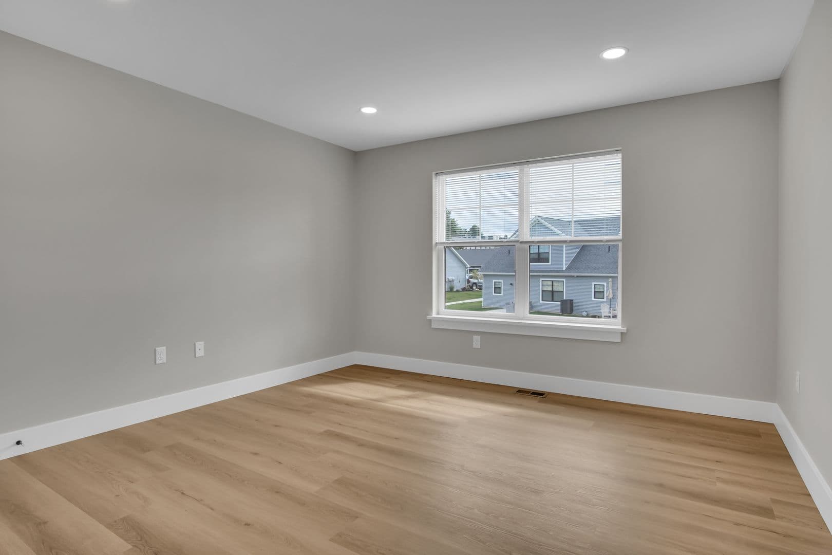 Manheim Townhome: Fruitville Pike