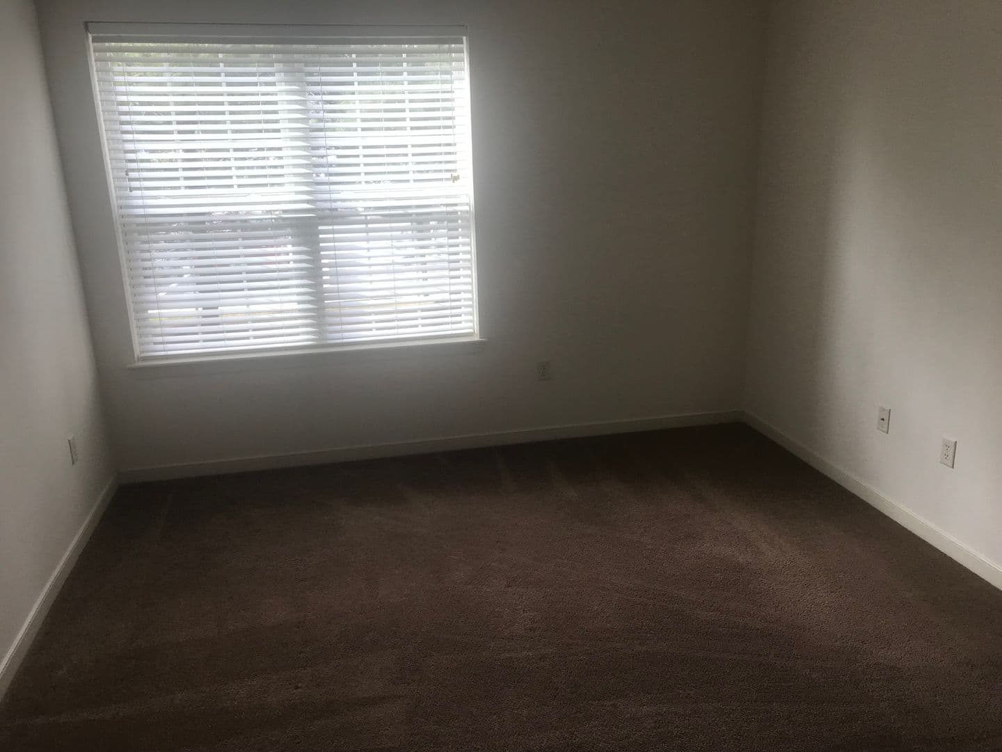 Shippensburg Apartment: 100 Deerfield Lane
