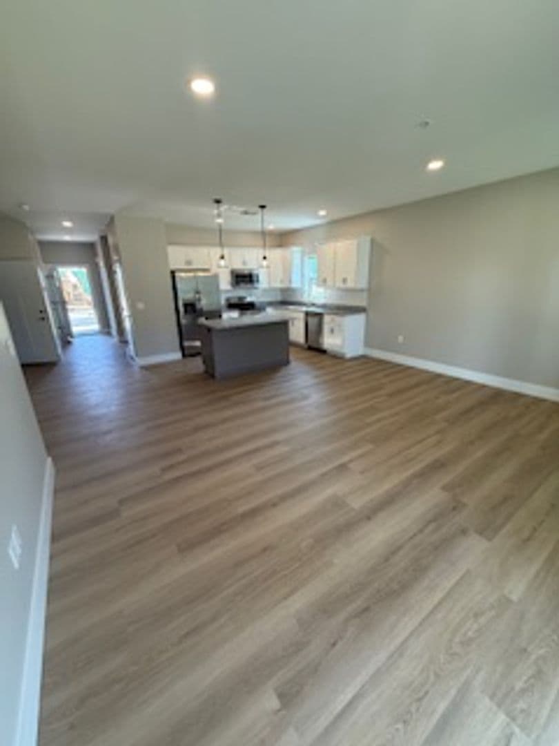Manheim Townhome: Fruitville Pike
