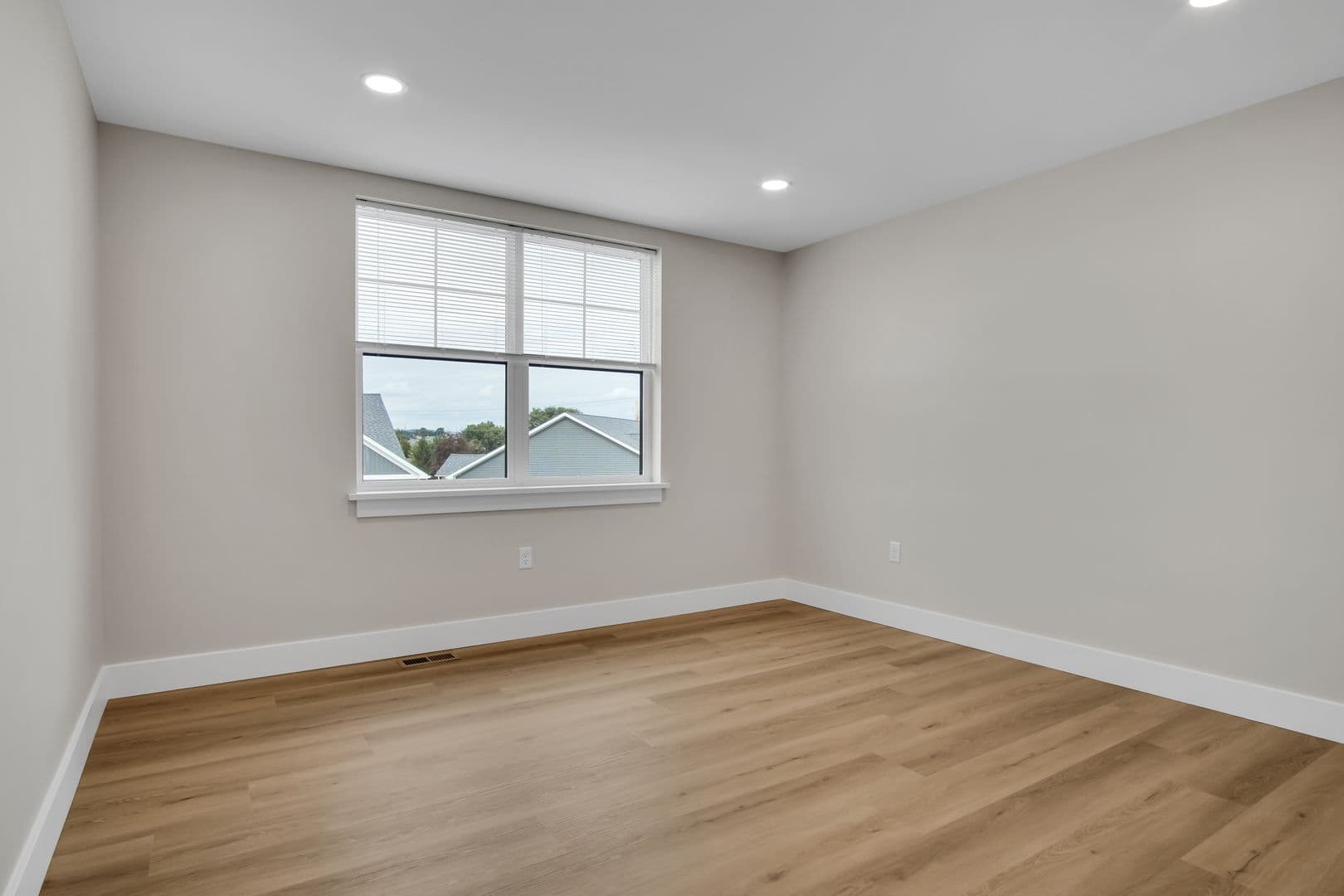 Manheim Townhome: Fruitville Pike