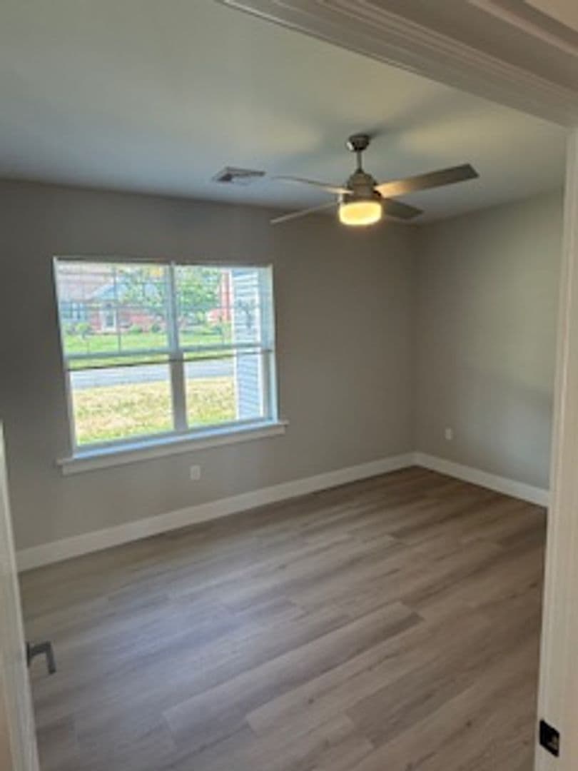 Manheim Townhome: Fruitville Pike
