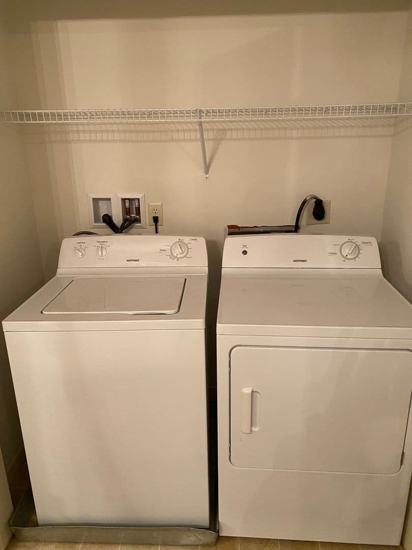 Shippensburg Apartment: 100 Deerfield Lane