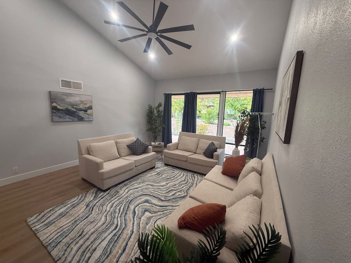 Las Vegas Townhome: 3058 Conquista Ct