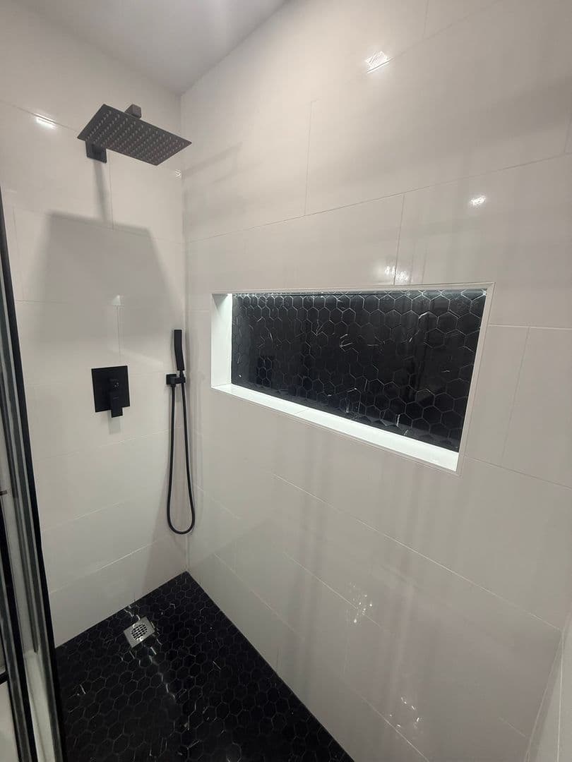 Las Vegas Townhome: 3058 Conquista Ct