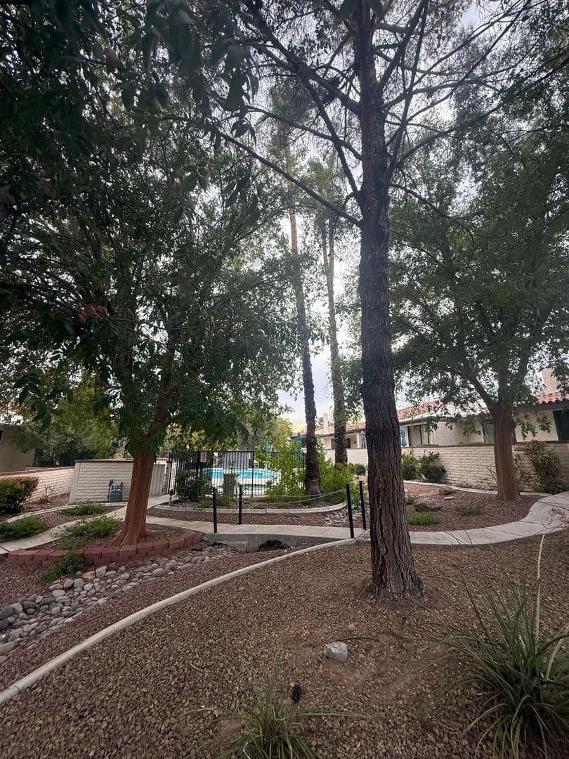 Las Vegas Townhome: 3058 Conquista Ct