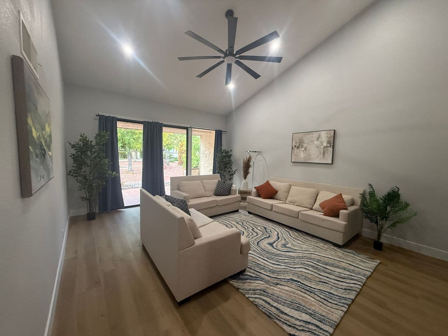 Las Vegas Townhome: 3058 Conquista Ct