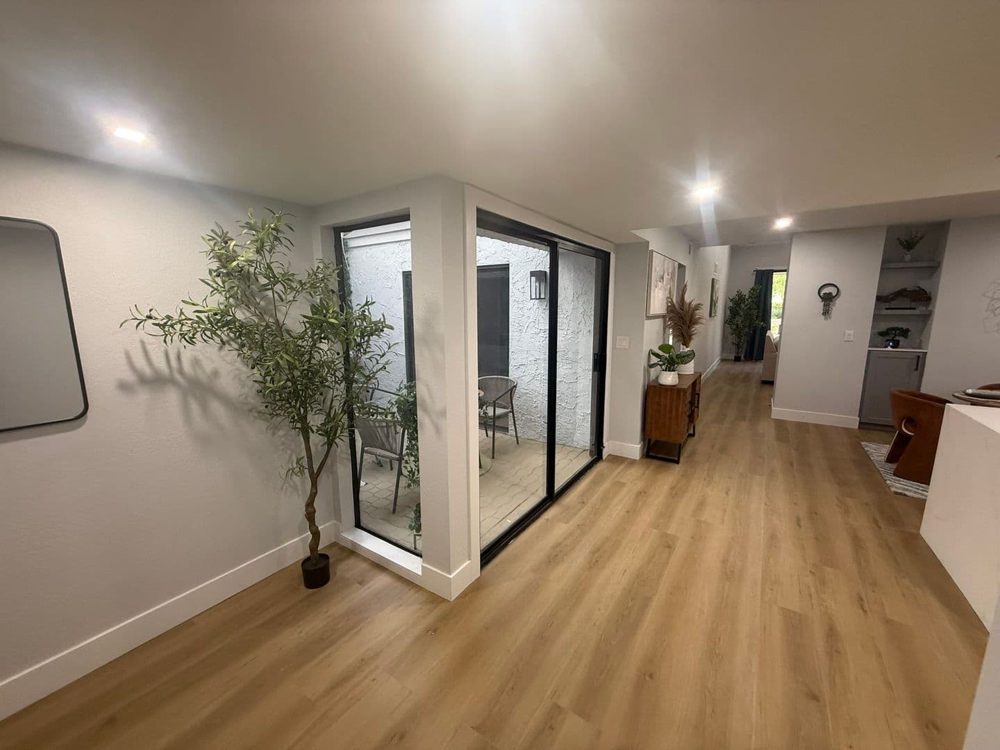 Las Vegas Townhome: 3058 Conquista Ct