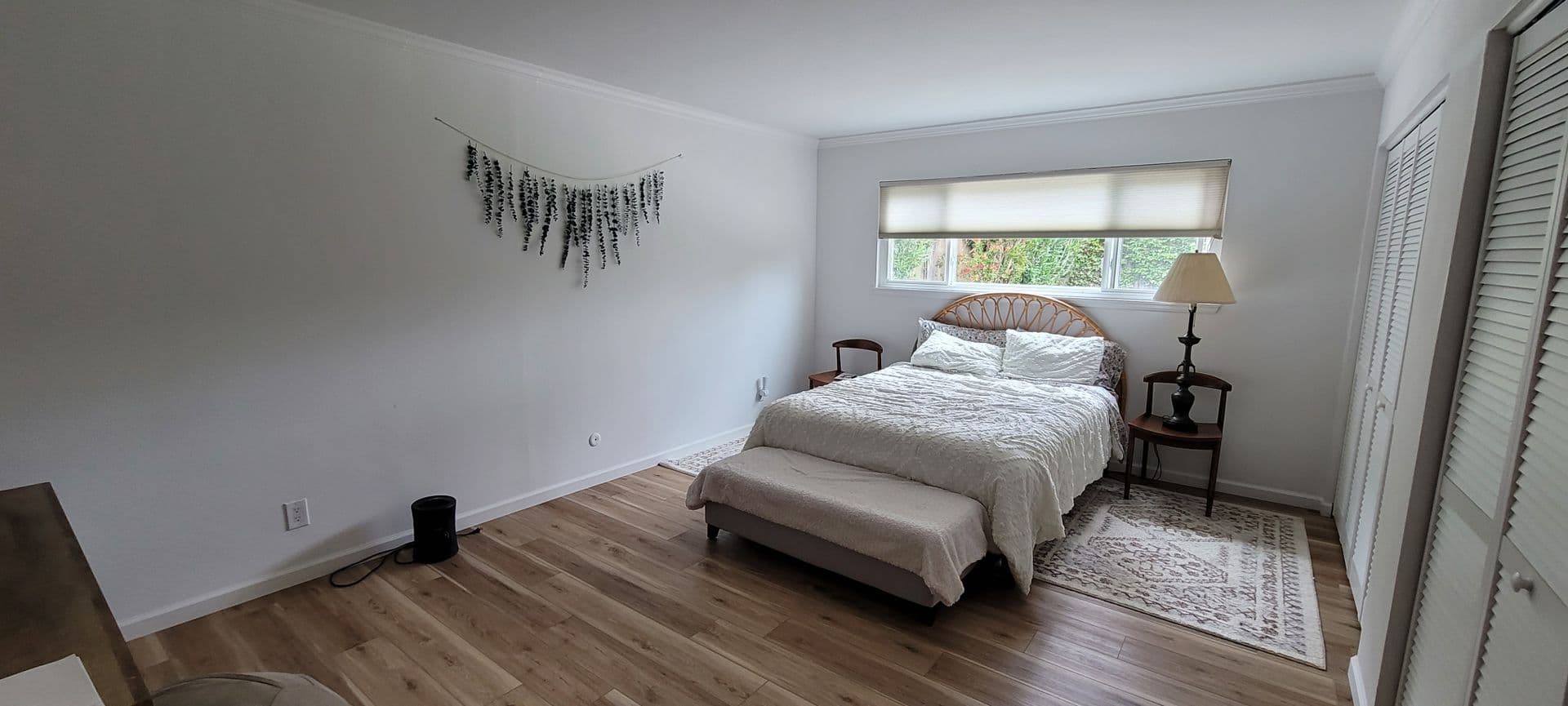 Ventura House: 2516 Clearview Ave.