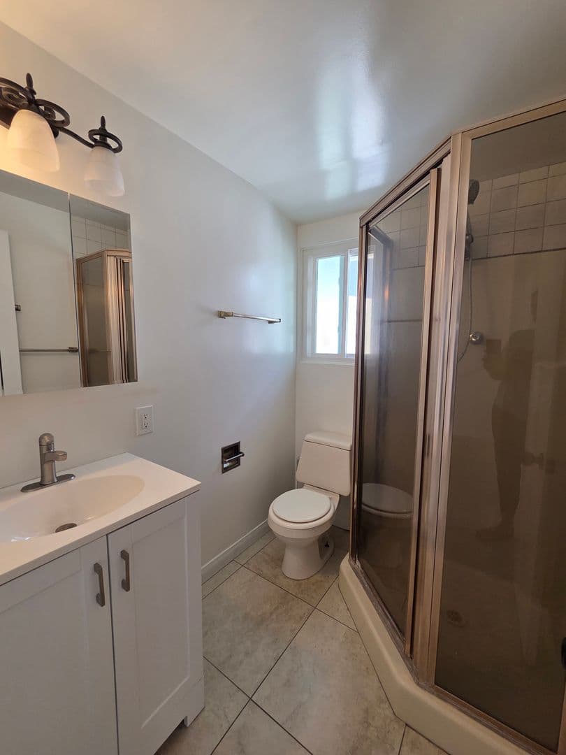 Ventura House: 317 Agnus Drive