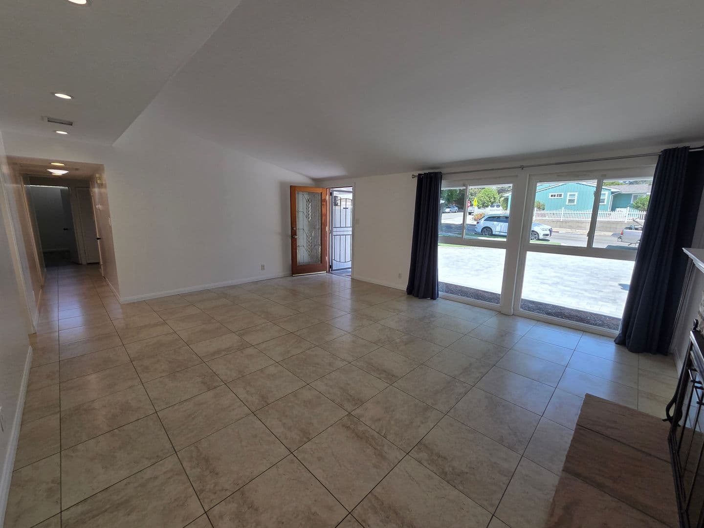 Ventura House: 317 Agnus Drive