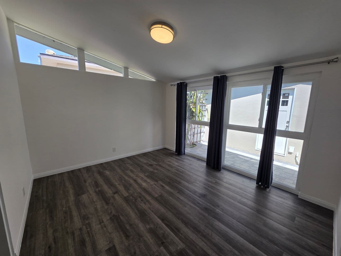 Ventura House: 317 Agnus Drive