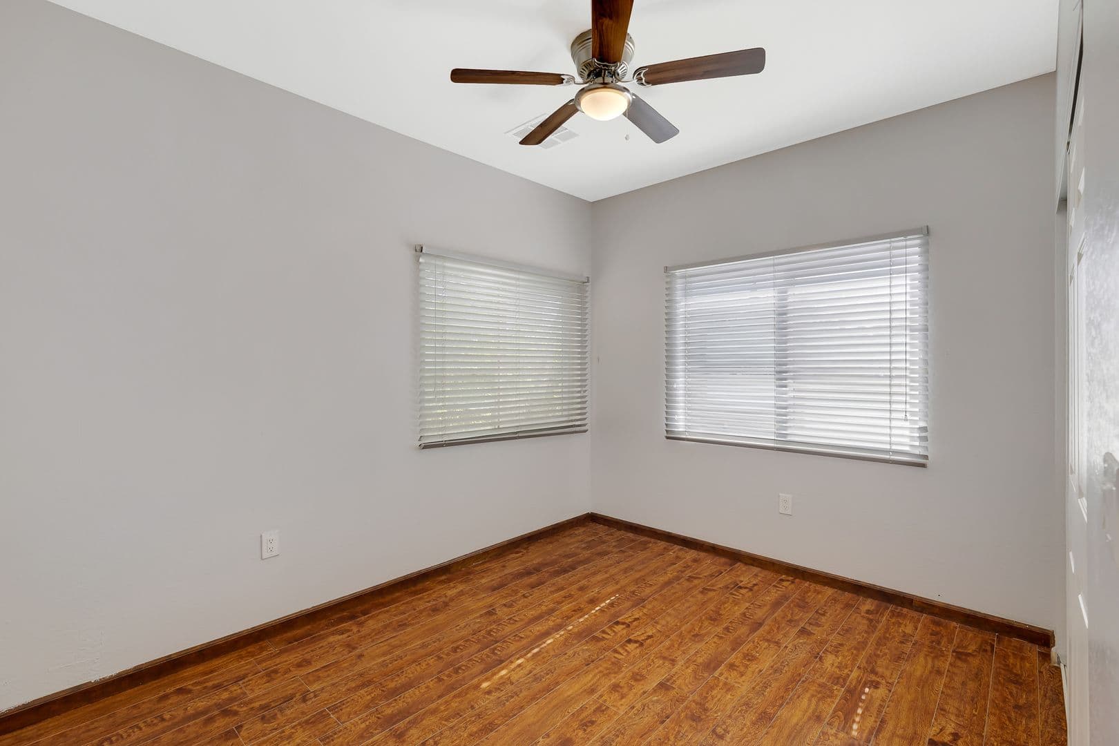Tolleson Apartment: 600 N 96th Ave