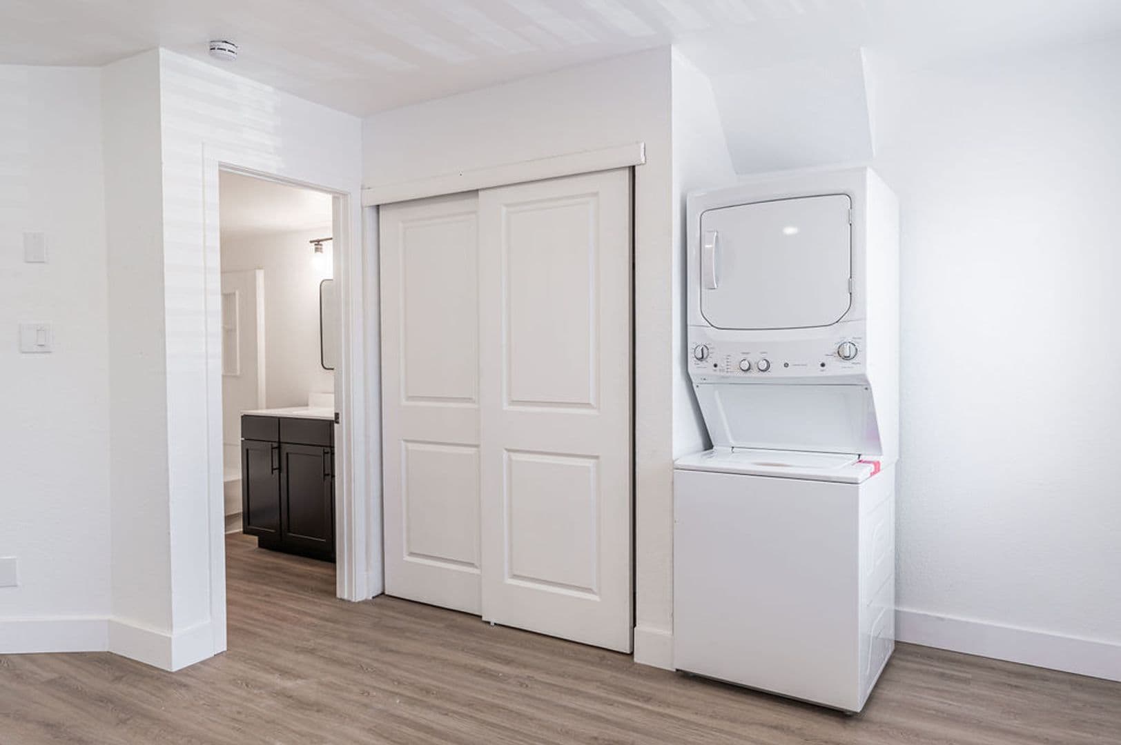 Glendale Apartment: 7111 N 75th Ave