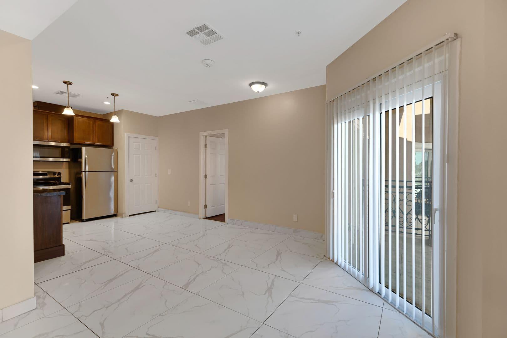 Tolleson Apartment: 600 N 96th Ave
