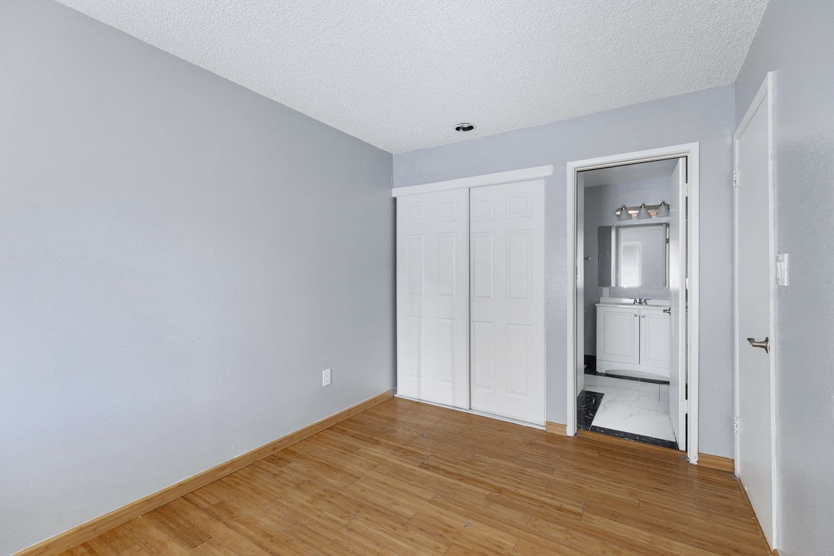Glendale Apartment: 7111 N 75th Ave