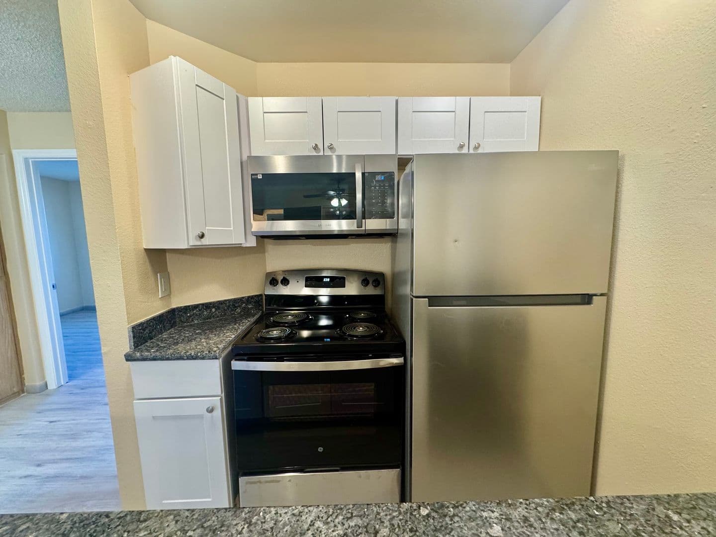 Glendale Apartment: 7111 N 75th Ave
