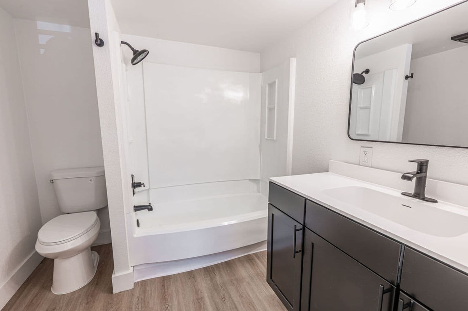 Glendale Apartment: 7111 N 75th Ave
