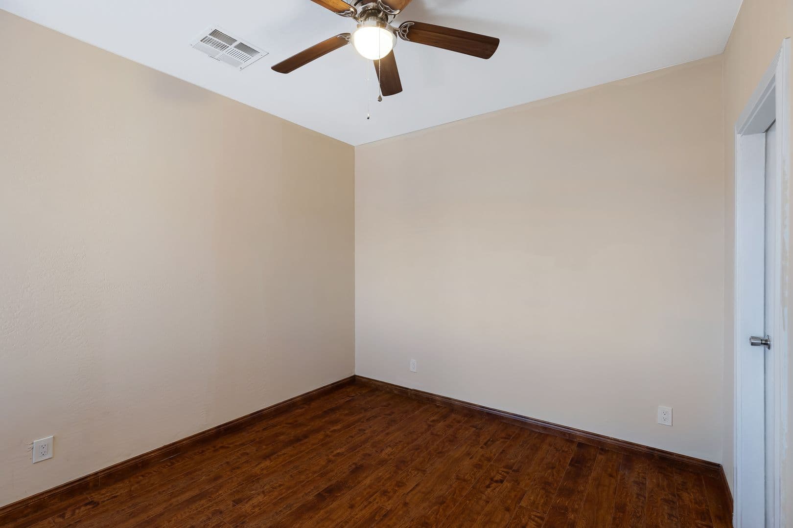 Tolleson Apartment: 600 N 96th Ave