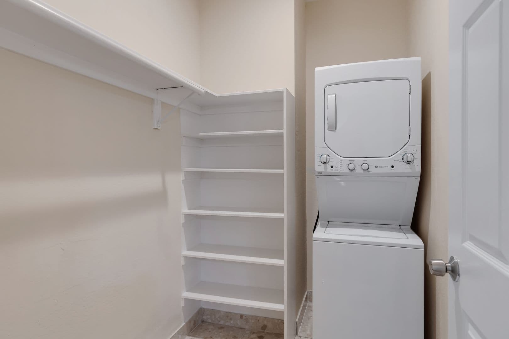 Tolleson Apartment: 600 N 96th Ave