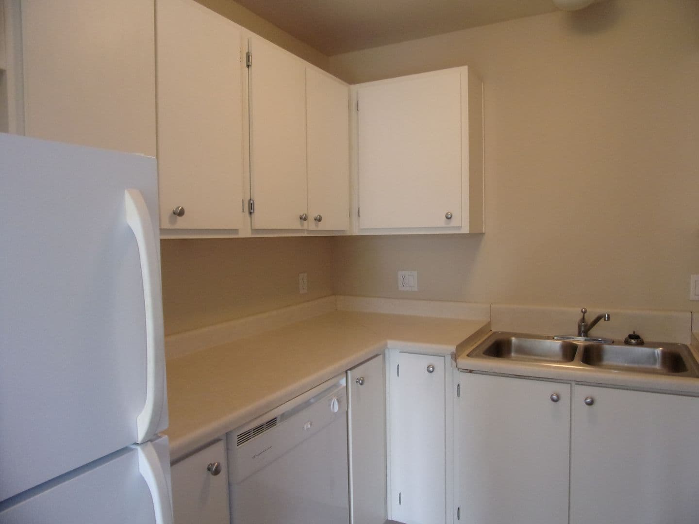 Corvallis Apartment: 2740 SW Western Blvd.