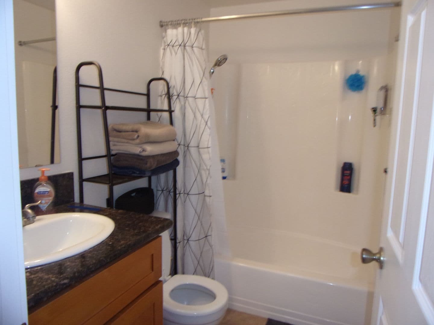 Corvallis Apartment: 1585 - 1595 NW Tyler