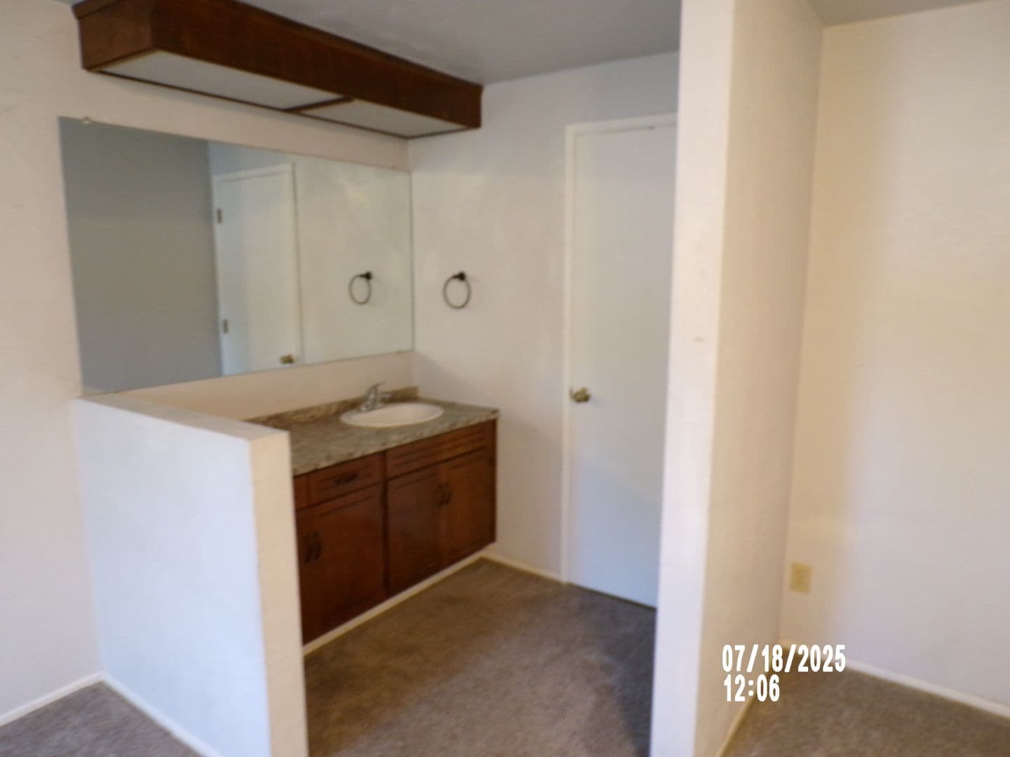 Corvallis Apartment: 1733 NW Grant Ave.