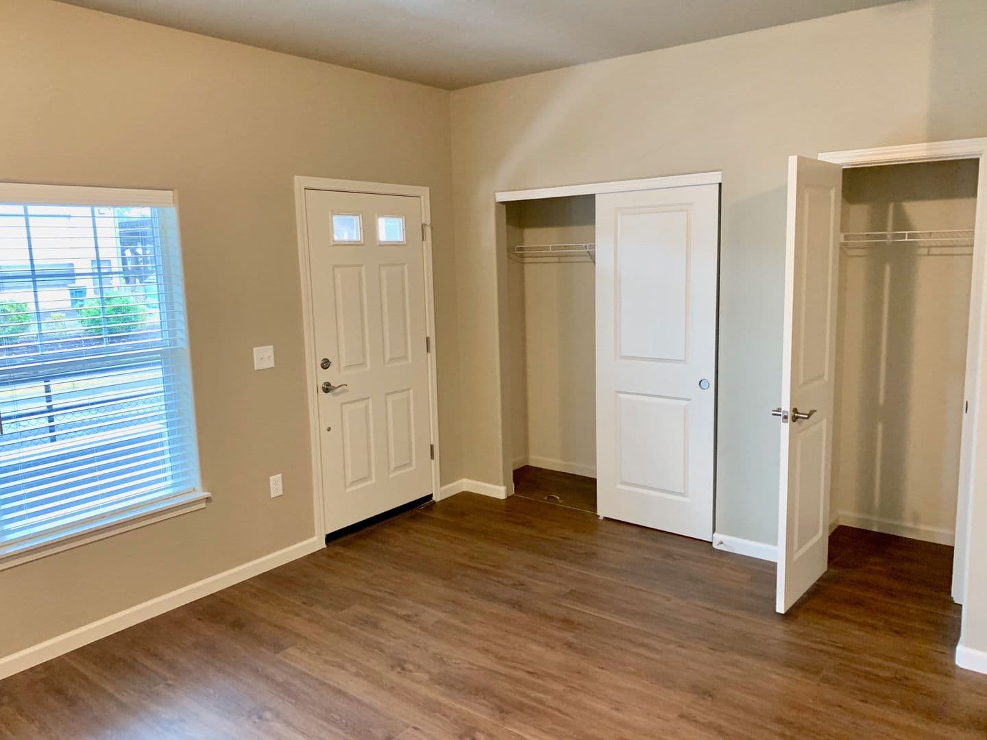 Albany Townhome: 871 Water Ave. NE