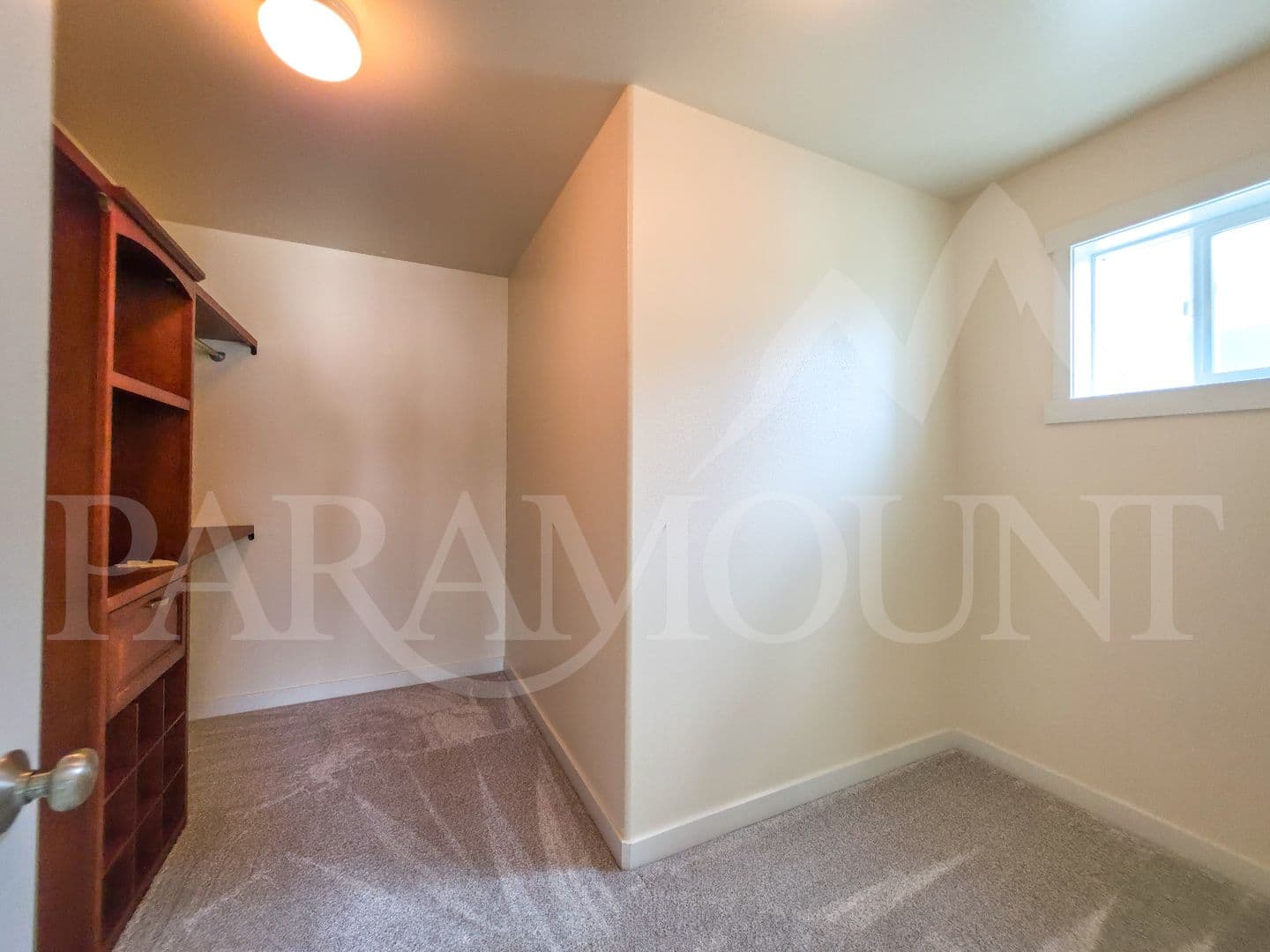Port Orchard House: 2163 SW Warbler Way