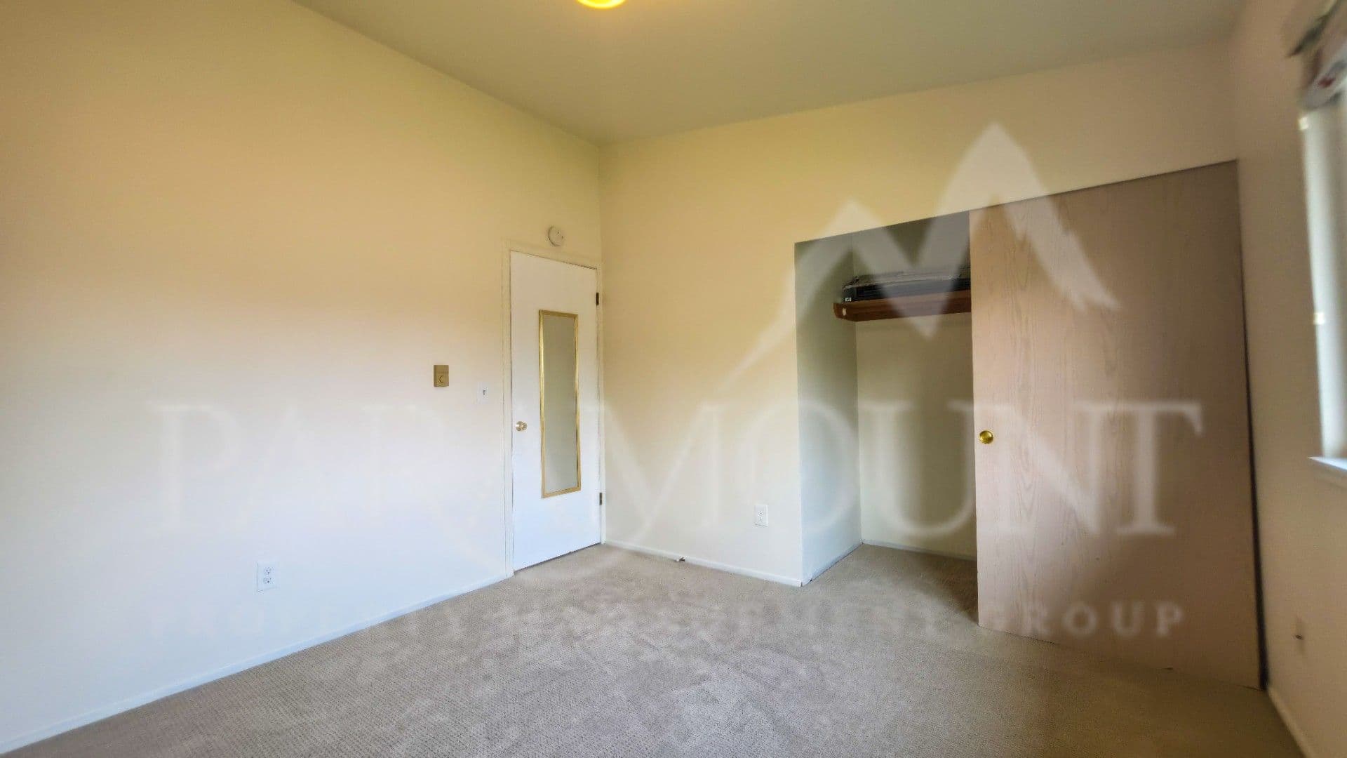 Poulsbo House: 155 NE Myreboe St