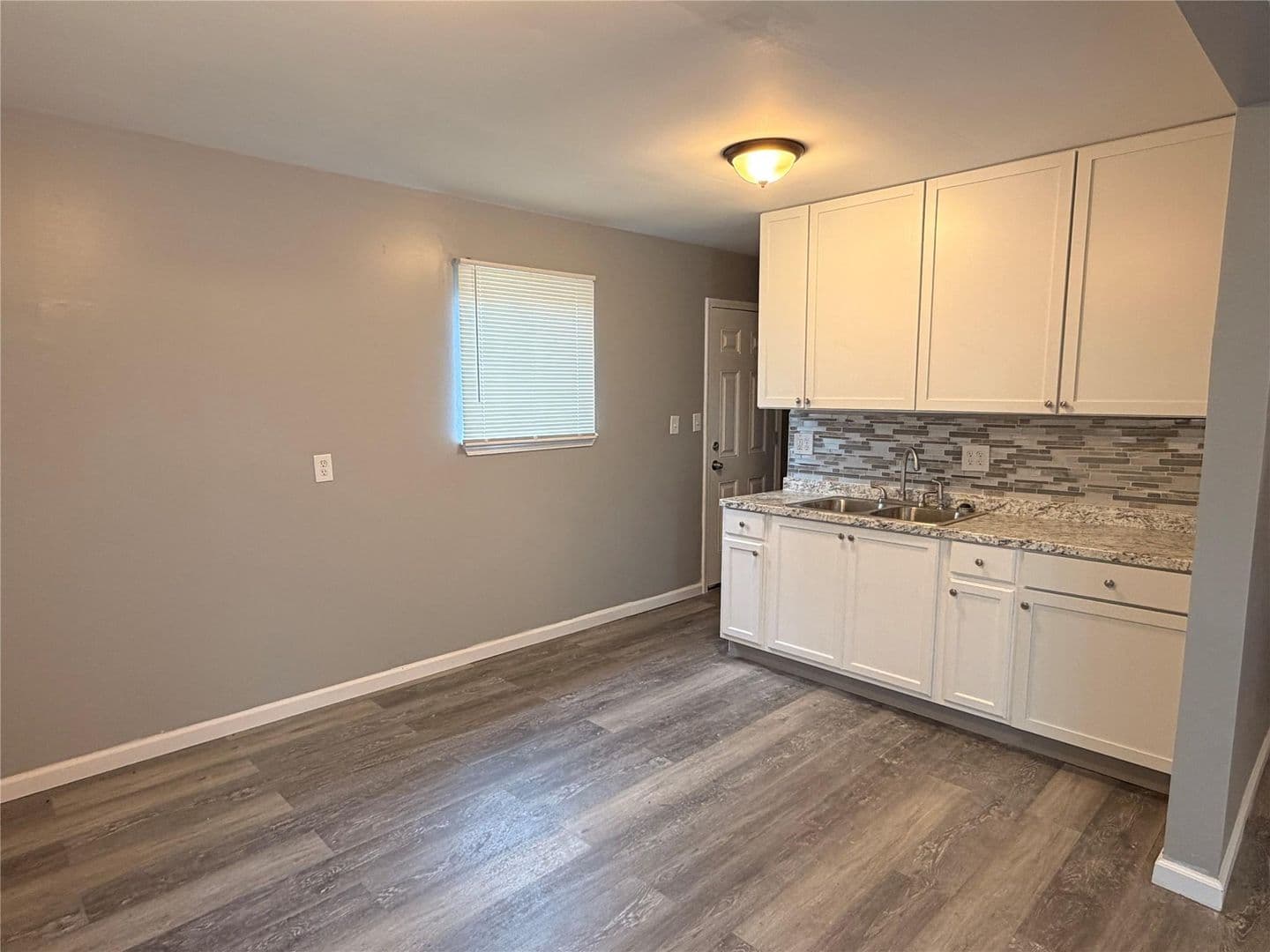 Detroit House: 15908 Dacosta Street