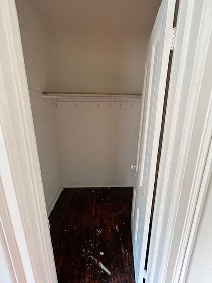Elmira Apartment: 504 Maple AVE