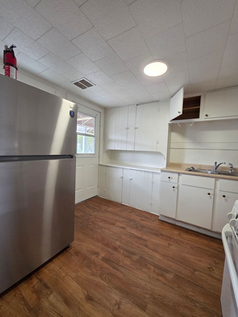 Elmira Heights Apartment: 2115-2117 College AVE