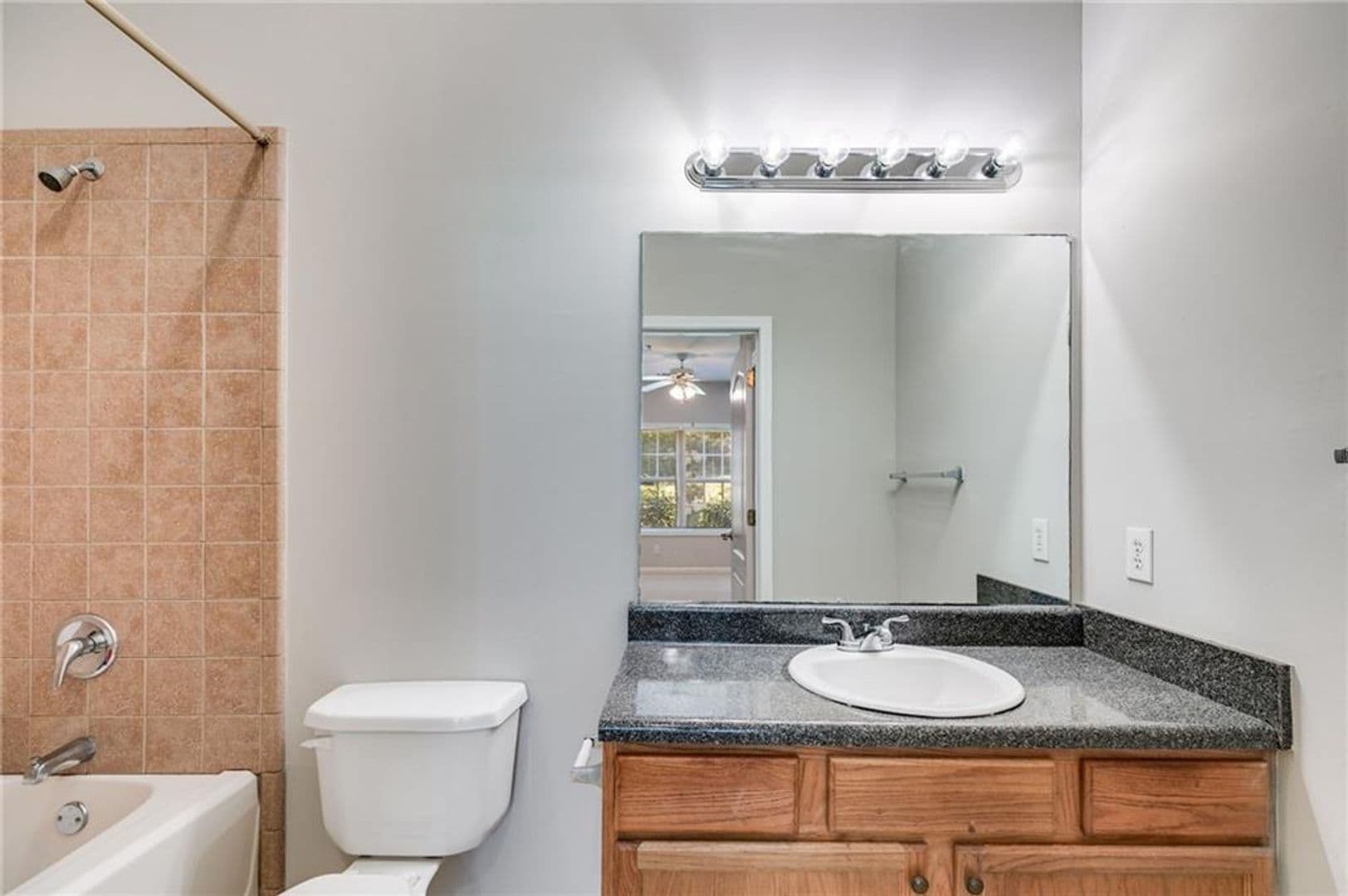 Douglasville Condo: 7712 Autry Circle Unit 701
