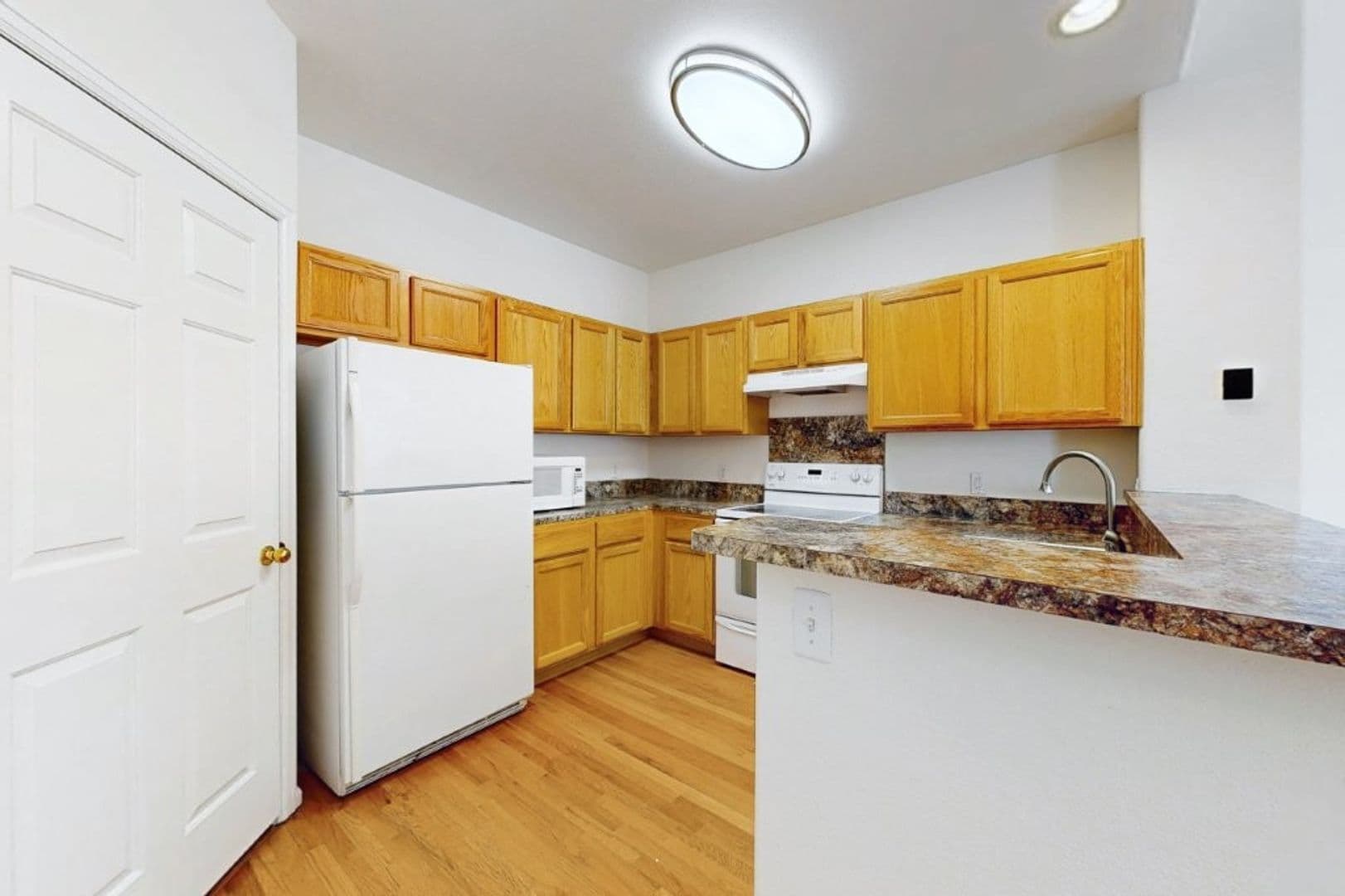 Aurora Apartment: 12217 E 2nd Dr