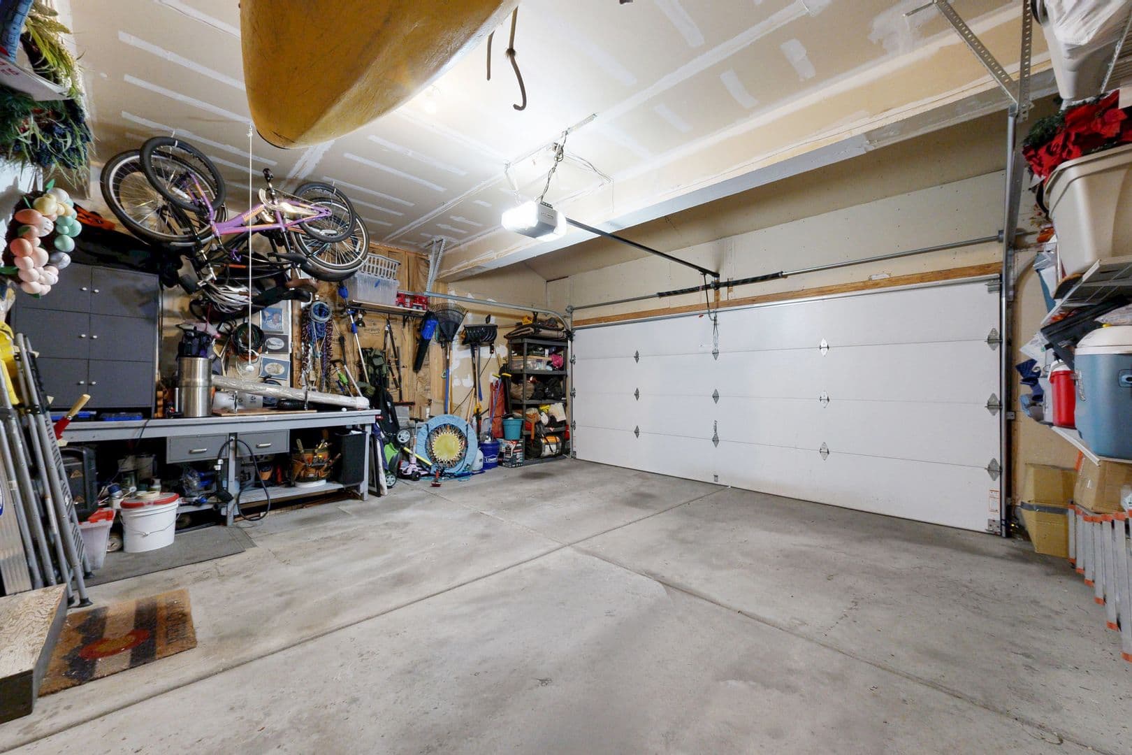 Parker House: 17206 Niwot Pl