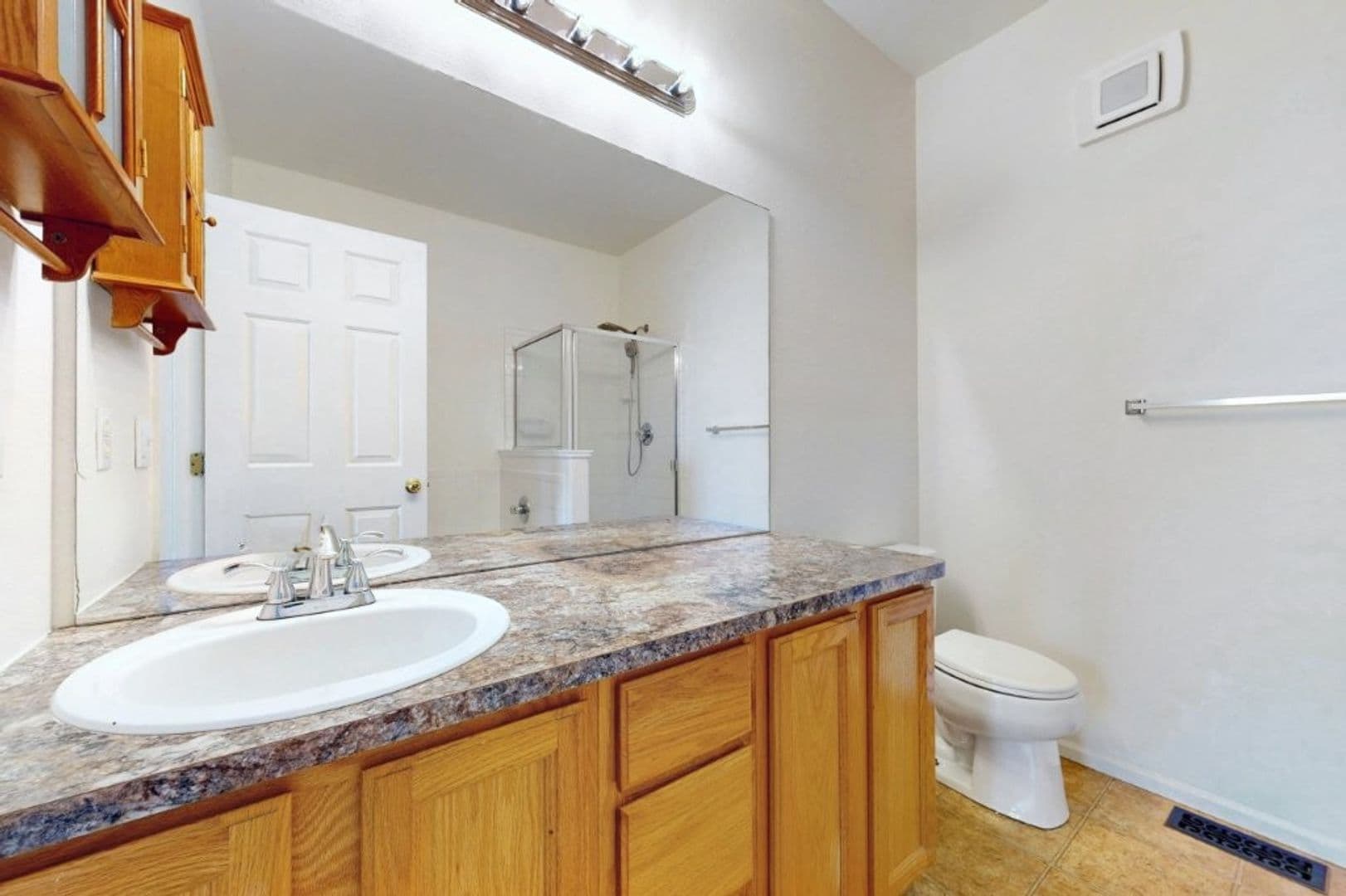 Aurora Apartment: 12217 E 2nd Dr