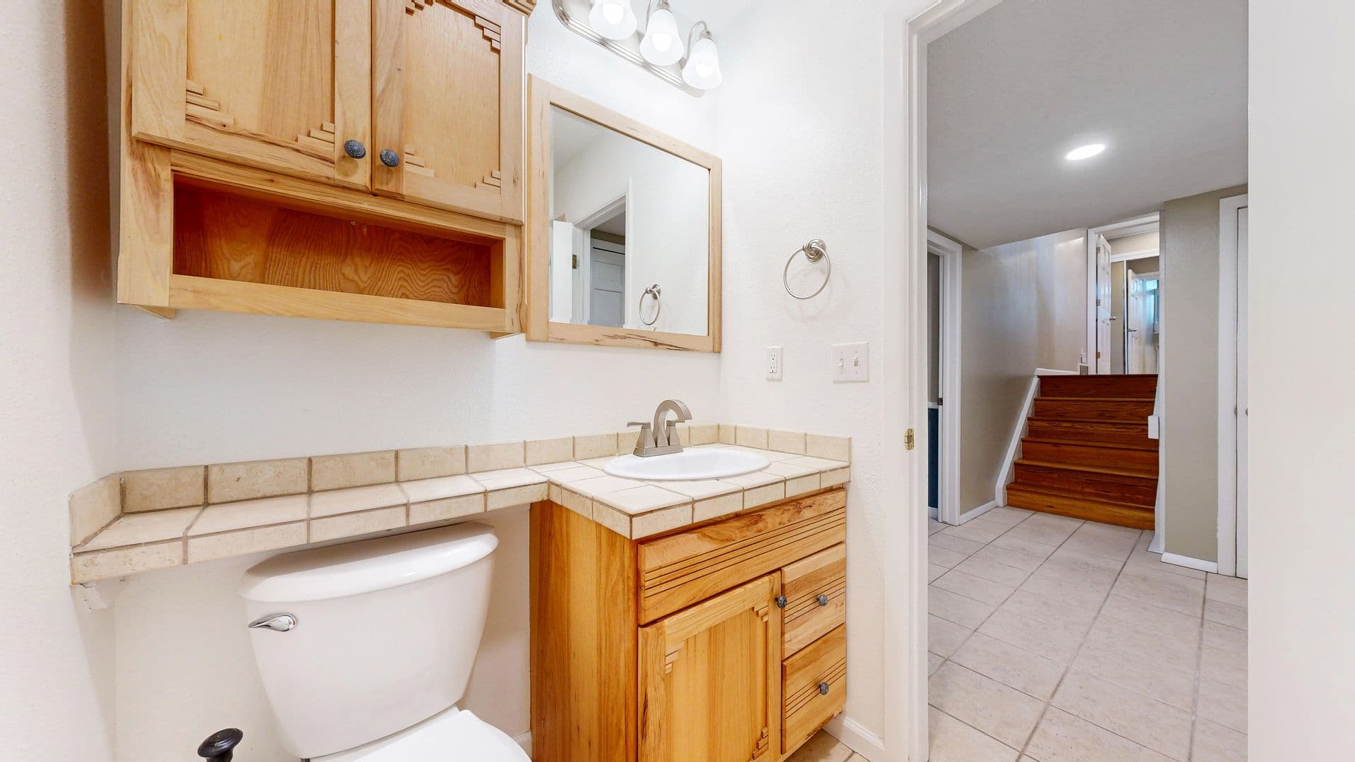 Aurora House: 2946 S Moline Pl
