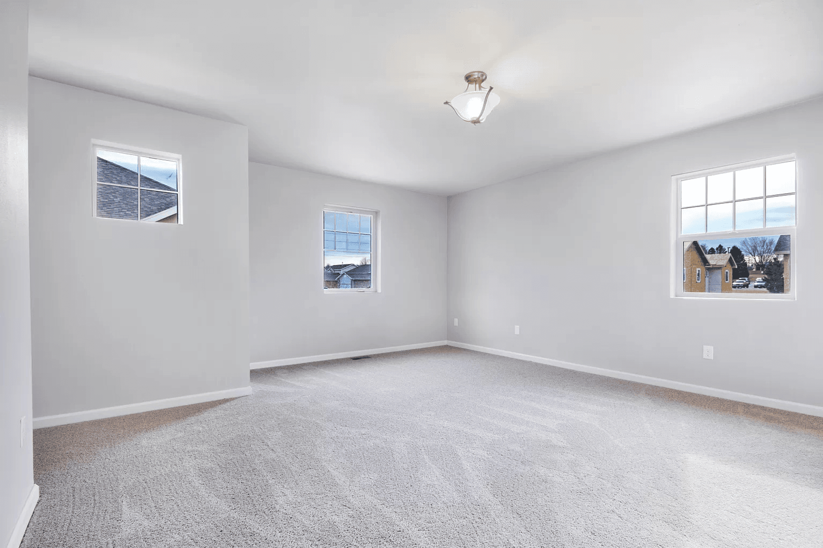 Aurora House: 2631 Sable Blvd