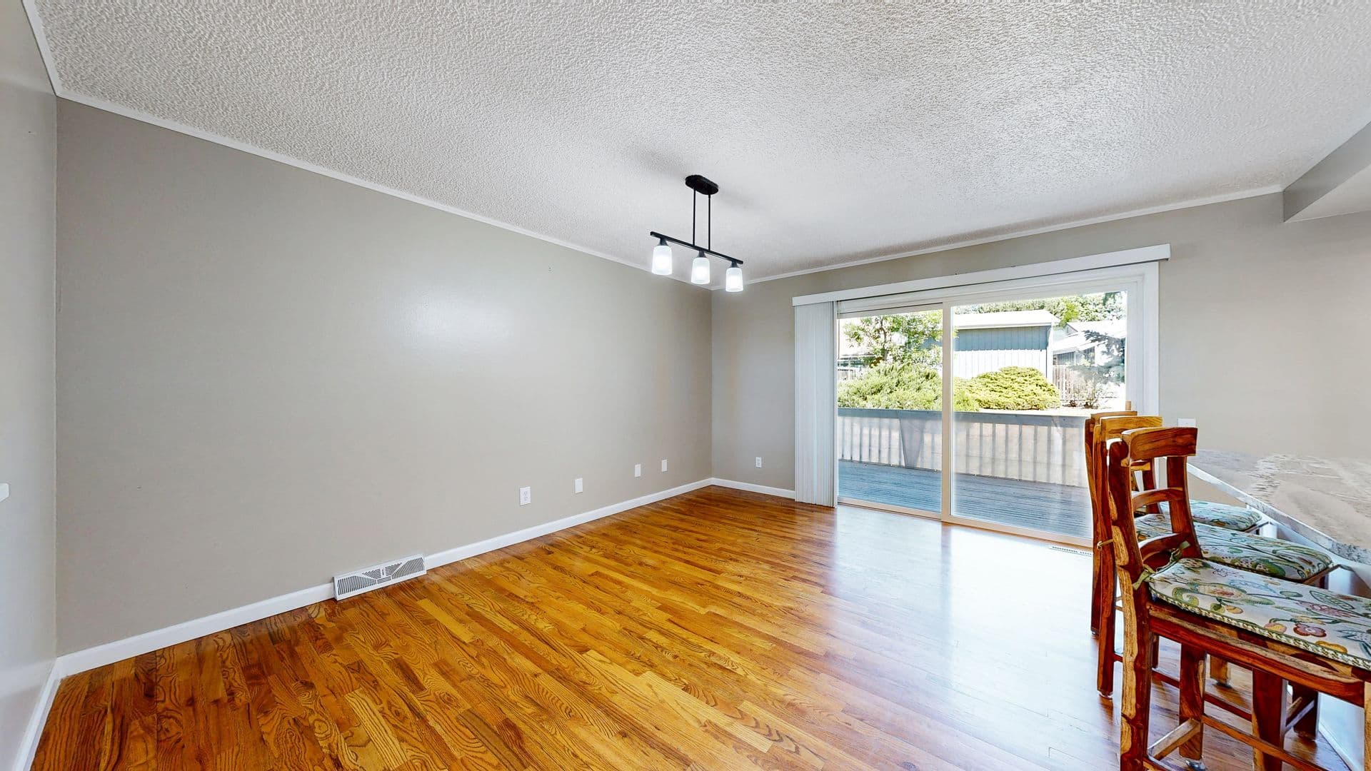 Aurora House: 2946 S Moline Pl