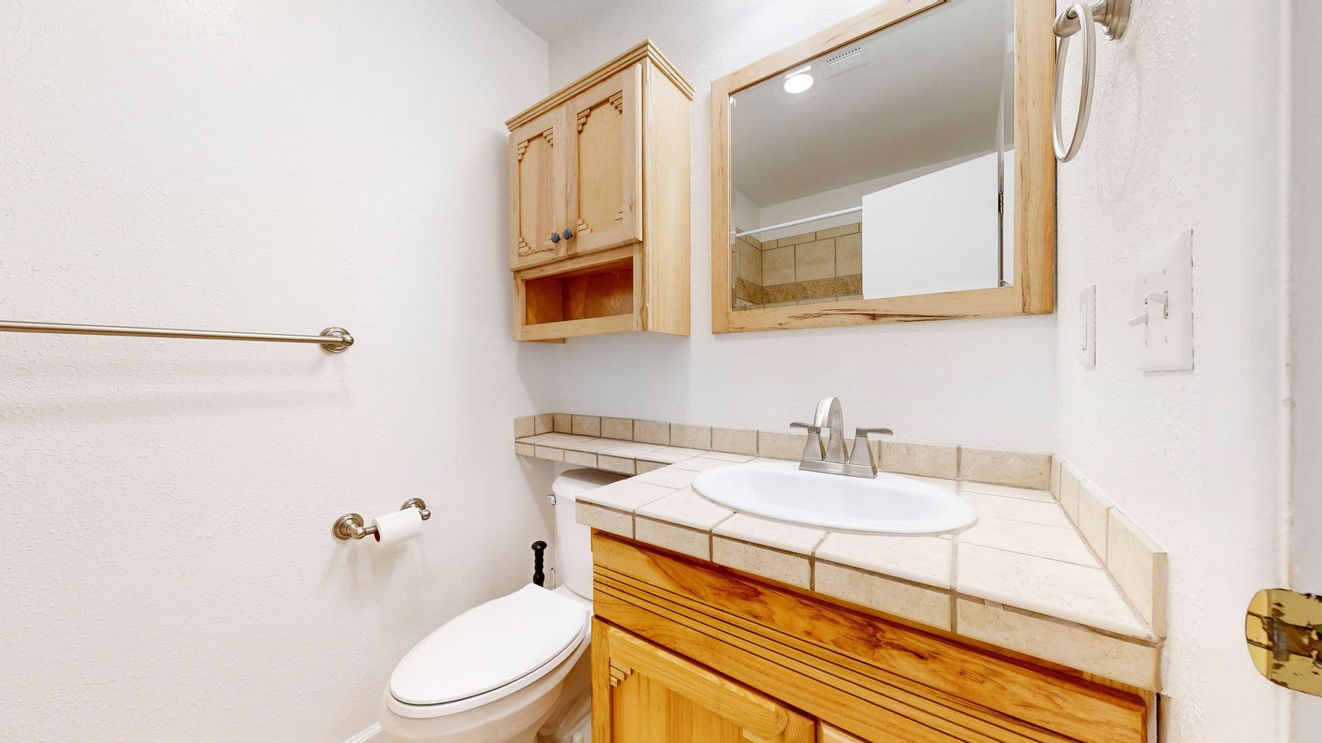 Aurora House: 2946 S Moline Pl